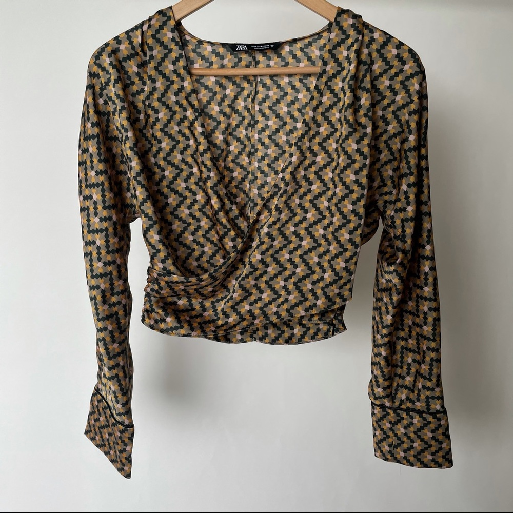 Wrap top (ZARA)